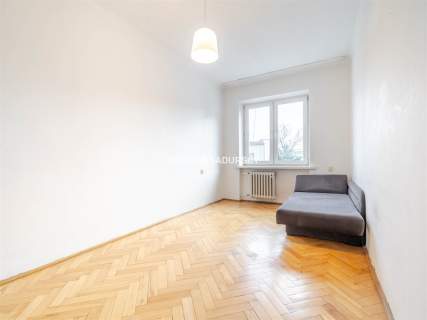 59m2 3 pok os kuchnia Ul.Staszczyka Bronowice