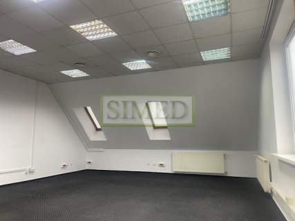 Parking,dobry dojazd,recepcja,ochrona,dostęp24h