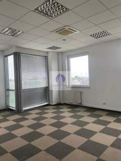 Włochy lokal biurowy 81,04m2 do wynajęcia