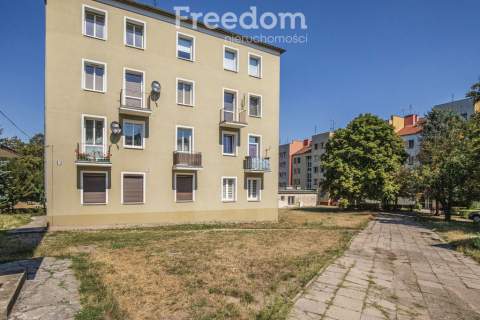 Mieszkanie 2-pokojowe w centrum Brzegu parter