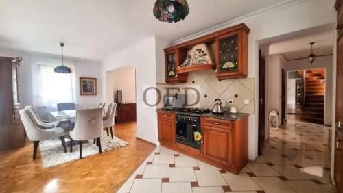 Rezydencja z klasą Wrocław 1176 m2 działka 