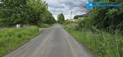 Działka narożna o pow. 1580m2 przy drodze gminnej