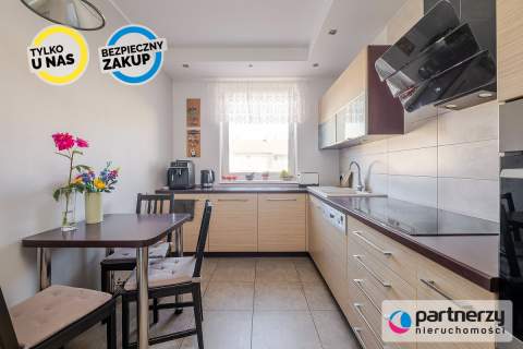 Przestronne Jasne 10m2 piwnica Trójstronne