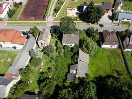 Działka budowlano-rolna w centrum Chmielowa - 900m