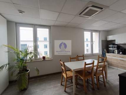 Wola lokal biurowy 134,11 m2 do wynajęcia