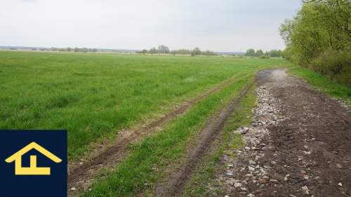 Nieruchomość w Całowaniu