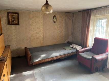 Dom w Radomierzycach na dużej działce