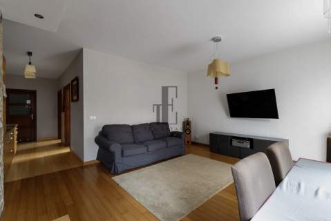 Ogród 92m2 - garaż - komórka , Zadbane