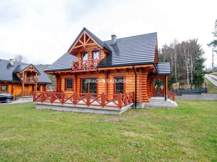 Trzebunia - całoroczny dom z bali