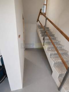 Nowoczesny lokal z ogrodem i garażem 169 m 