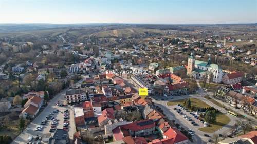 Nieruchomość komercyjna na sprzedaż, 350 m2, Miechów