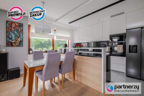 Apartament na zamkniętym osiedlu w Gdyni