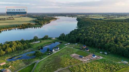 Domek całoroczny nad jeziorem przy lesie Stan Surowy Zamknięty...