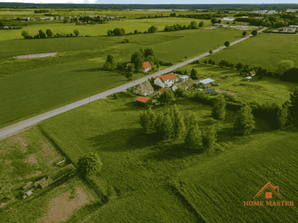 Dom z dużą działką