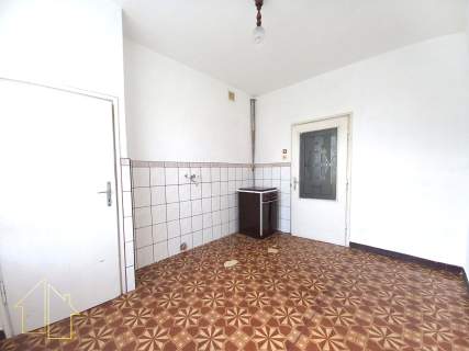 Mieszkanie 52 m w centrum Żor 2 pokoje Do remontu Inwestycja