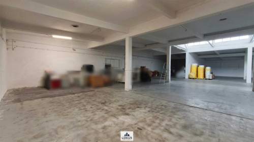 Magazyn 400 m2 z rampą i biurem, plac dla TIR