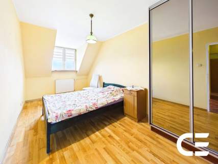 3 pokoje balkon piwnica 64,2 M Wiejska