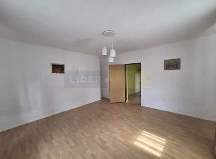 WOLNOSTOJĄCY 75m2 dom