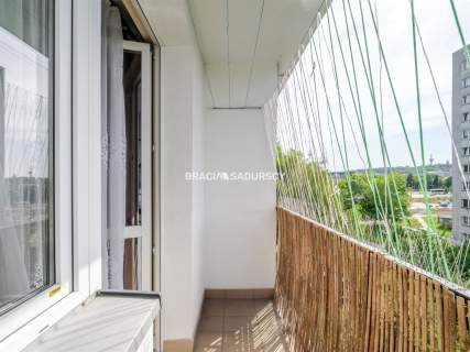 2 pok 44,5m balkon duża piwnica ul. Komandosów