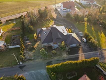 Dom na sprzedaż pow. 282 m2, dz. 39 ar Gogolin