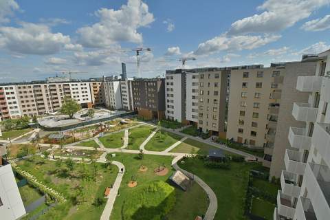 Mieszkanie z balkonem, garderobą i klimatyzacją