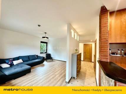 Apartament z dwoma miejscami parkingowymi w cenie