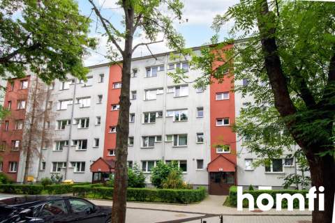 2 pokoje z oddzielną kuchnią 1 piętro loggia
