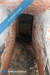 Historyczny budynek dawny Sklep Nabiałowy 3-4 mieszkania 