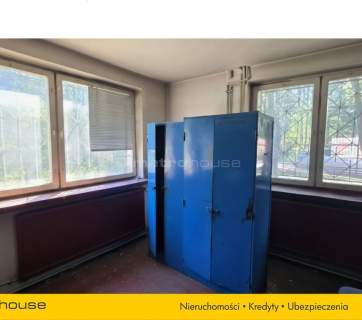 Hala z działką 10 700m2