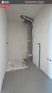 Nowoczesny budynek w stanie deweloperskim premium 