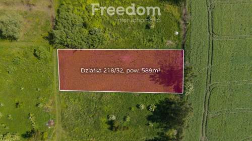 Nowotna Gmina Stegna działka o pow. 589m2