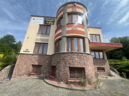 Dzierz  awa Willa Krzeszowice