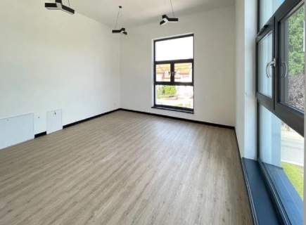 Nieruchomość komercyjna do wynajęcia, 28 m2, Warszawa