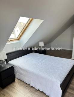  Nowe Miasto Dwupoziomowe Cegła 