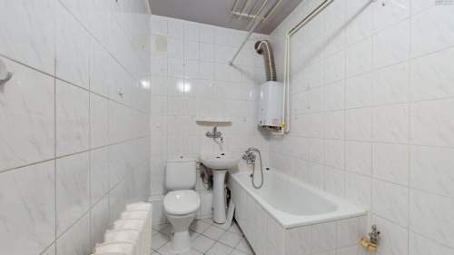 3pok. obok stawu wszędzie blisko 48m2 balkon