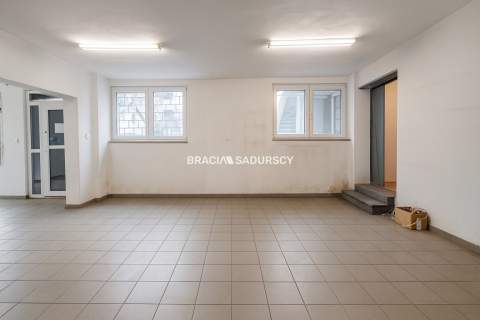 Lokal handlowo-usługowy w centrum Proszowic