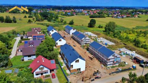 Dom z ogrodem 80,57 m 2 miejsca w cenie