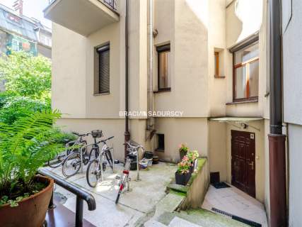 lokal 76m2, Kremerowska przy Karmelickiej