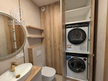 3 POKOJE 63,75 m BALKON 12,37 m I PIĘTRO 