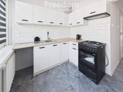 Sprzedaż mieszkanie 4-pokojowe 62m2 Rury LSM Zana