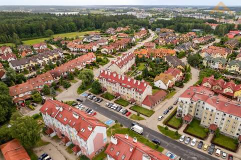 Parter, 2 balkony i widok na zieleń. Przestronne 63 m2 ,ul. Kanta