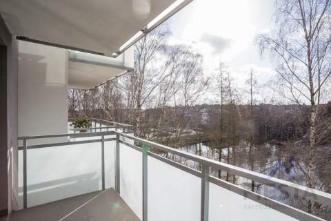 Atrakcyjne-Myśliwska/2-pok/garaż/balkon
