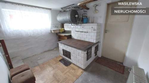 Siedlisko 2 domy, budynki gospodarcze, staw