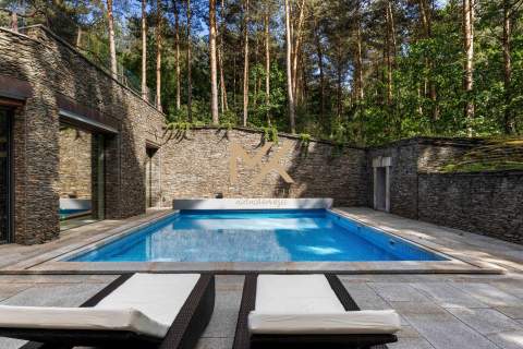 Ekskluzywna rezydencja- basen/prywatne SPA/ ogród zimowy/las