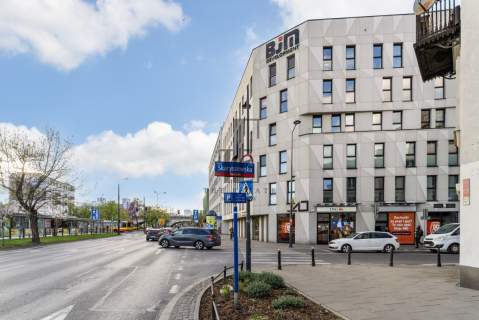 Apartamentowiec Widok na Centrum Metro 2min.
