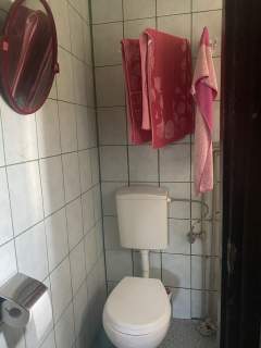 Na sprzedaż działka budowlana 647 m2 27m x 24m domek 42m2