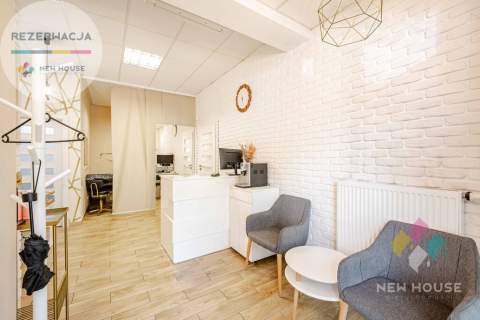 45m2, lokal z witryną, ul. Armii Krajowej