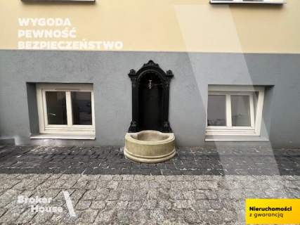 prosperujący hostel pracowniczy