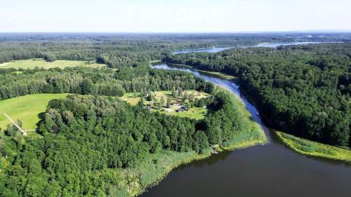 Działka nad jeziorem Winiec - 1096 m2