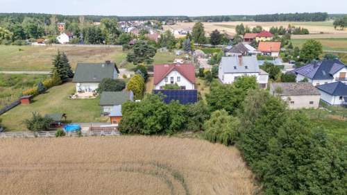 Sieraków Śl. dom z duża działką ok. 2500m2